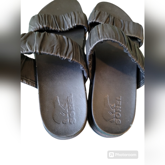 Sorel Runched Black Sandals Slip on Size 10 - Picture 2 of 4